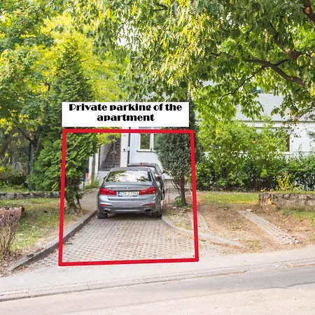 Kirsche - 85 Sqm - Free Parking Lägenhet