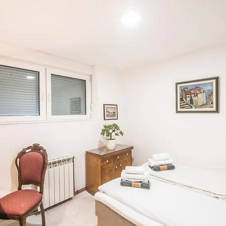 Kirsche - 85 Sqm - Free Parking
