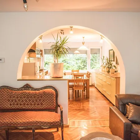 Kirsche - 85 Sqm - Free Parking * Sarajevo